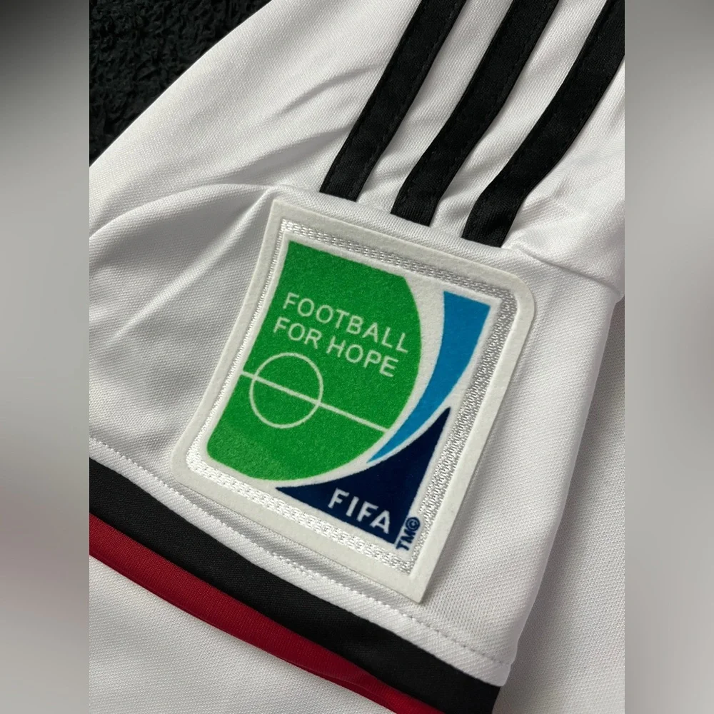 Gotze #19 Germany Home 2014 World Cup Retro Soccer Jersey götze - Picture 5 of 8